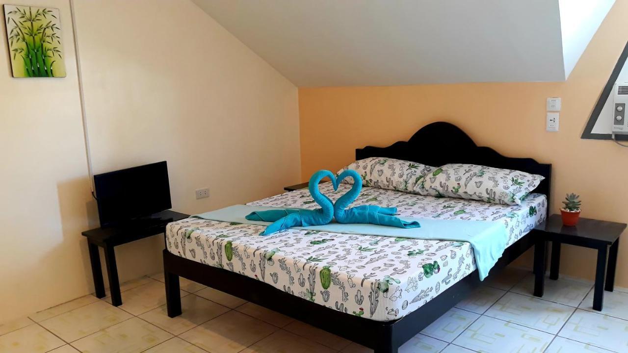 Hotel Sisters Inn Moalboal Eksteriør bilde